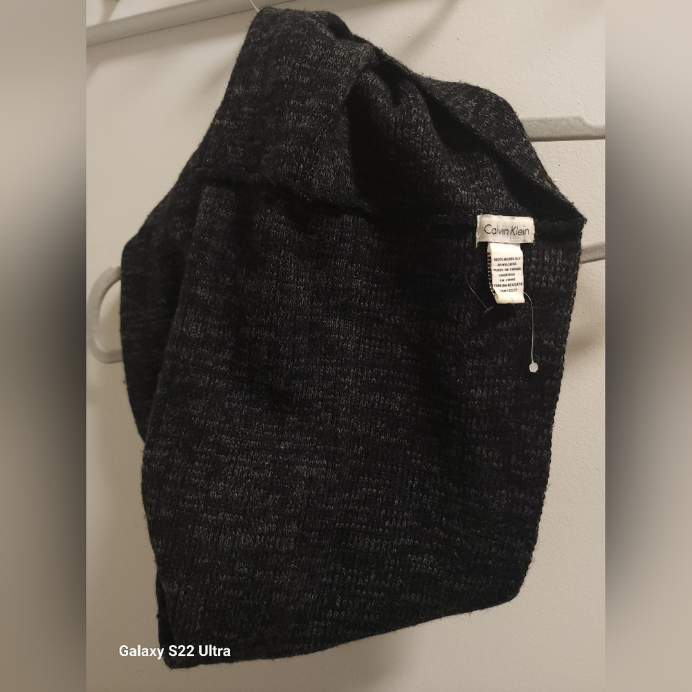 CALVIN KLIEN Scarf